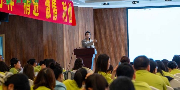 康平冯总：售后闭环+技术兜底，生猪难题终于有人专业解决